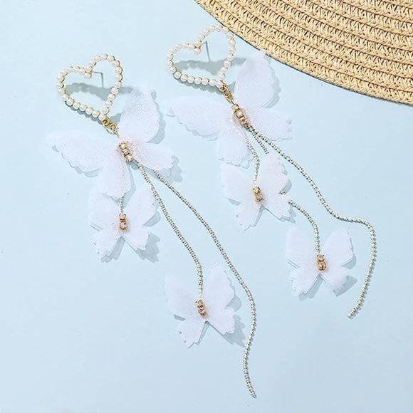 ♥Zara Butterflies Heart Earrings ♥ - Picture 3 of 4